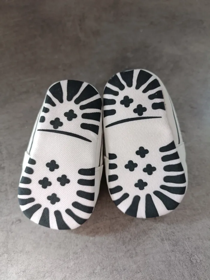 Chaussures bébé garçon - photo numéro 2