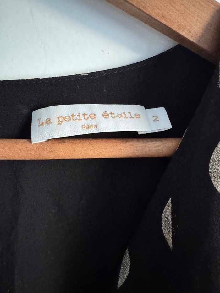 Robe La Petite Étoile taille 2 - photo numéro 2
