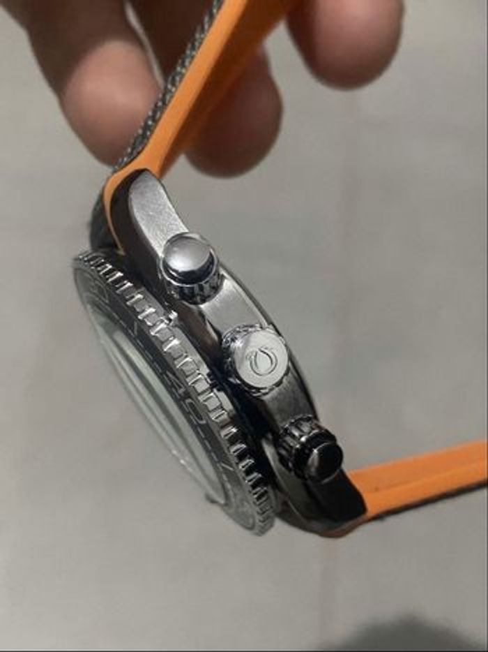 Montre Omega Seamaster Planet Ocean Neuve - photo numéro 4