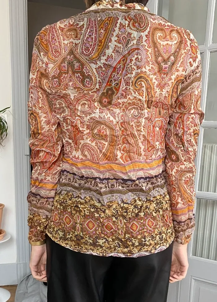 Blouse à motifs - photo numéro 2
