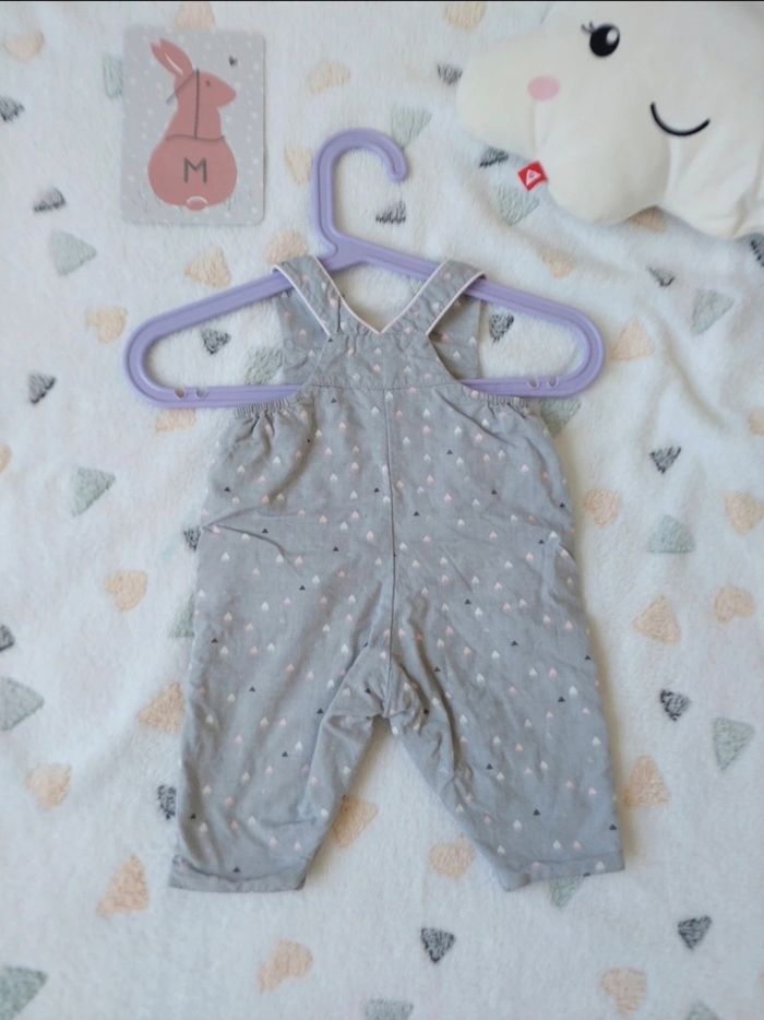 Salopette 1 mois - photo numéro 7