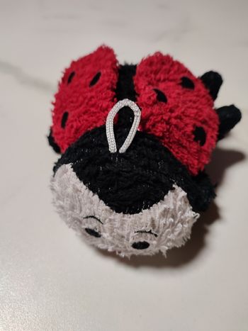 Peluche coccinelle