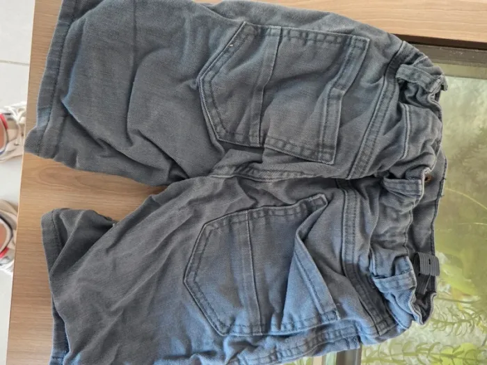 Short gris kiabi 6 ans - photo numéro 2