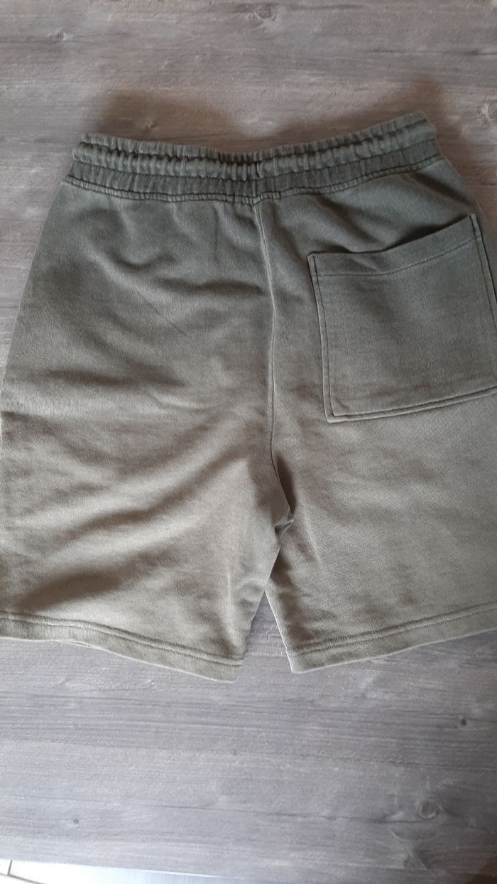 Short vert - photo numéro 3