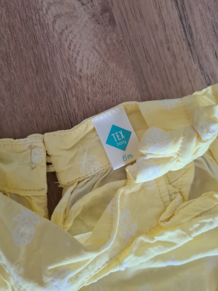 Combishort 6 mois neuve - photo numéro 3