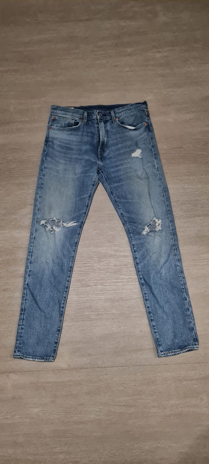 Jean levi's  W34 L34