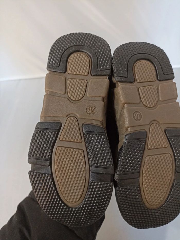 Basket noires taille 28 - photo numéro 3