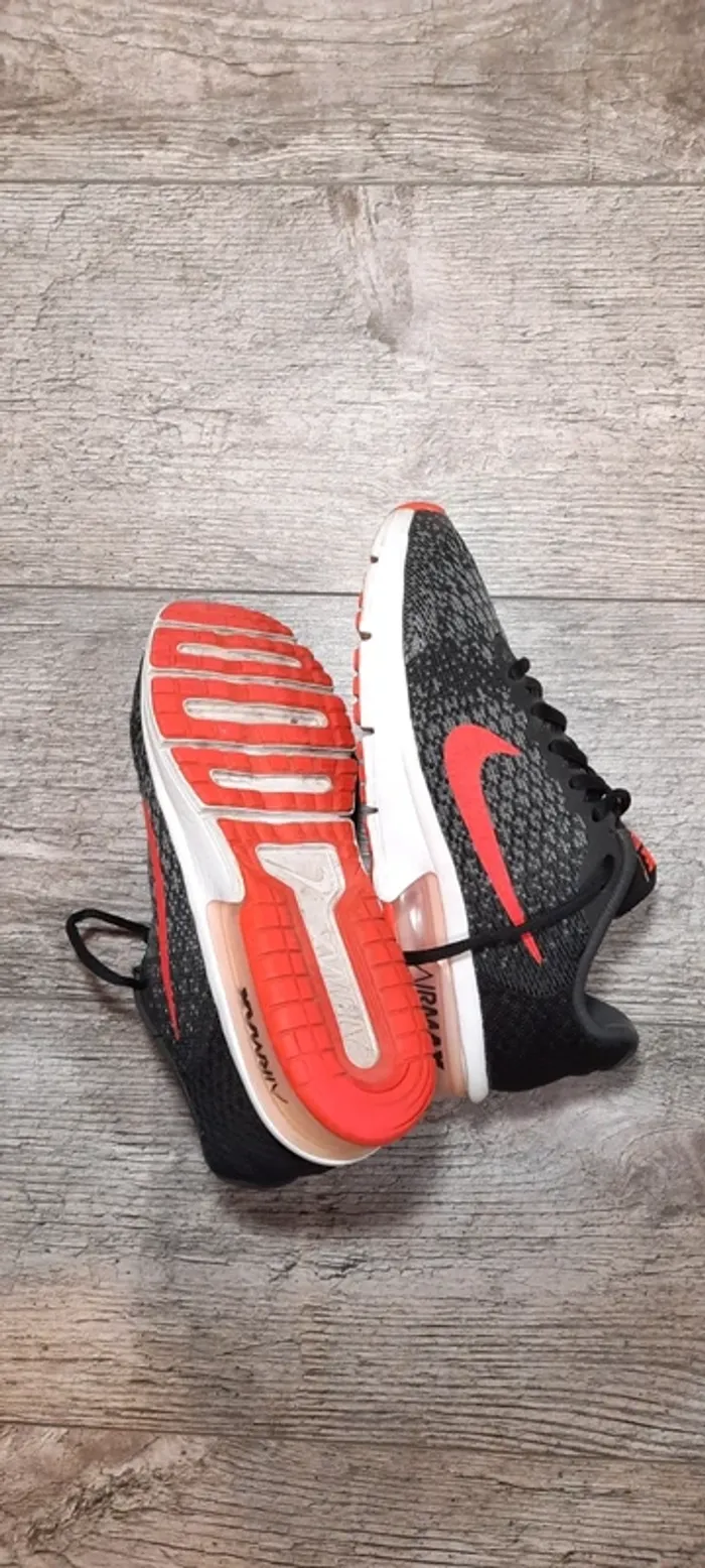 Basket Nike Air Max Sequent 2 37.5 - photo numéro 7