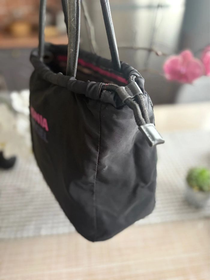 Sac à main Sonia Rykiel réversible - noir et rayer colorés de l’autre - en bon état - photo numéro 10