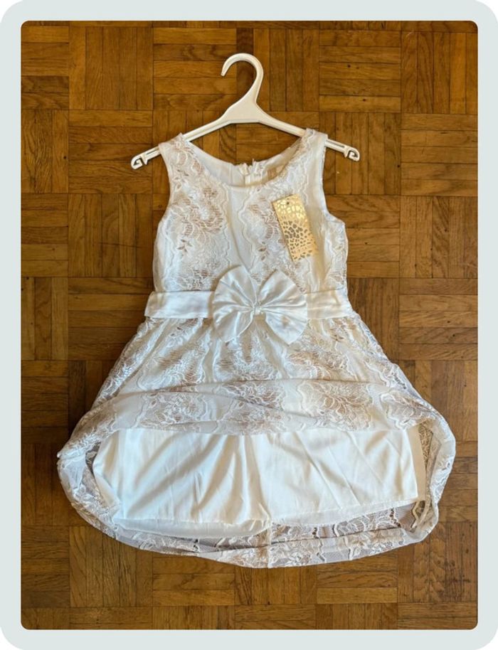 Robe en dentelle écrue - photo numéro 4