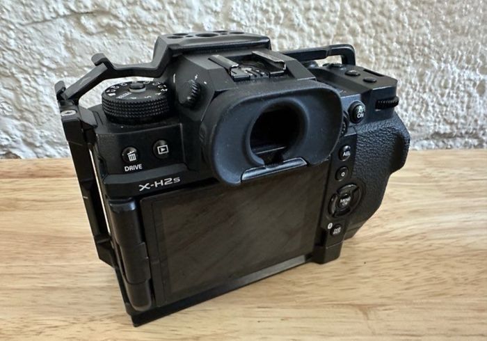 Fujifilm X-H2S avec Smallrig cage - photo numéro 3
