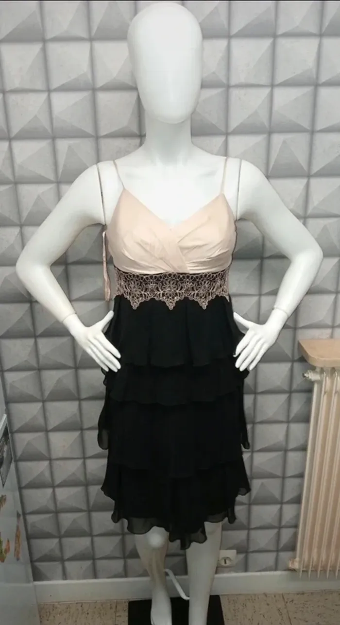 Robe de soirée Manoukian Taille L - photo numéro 2