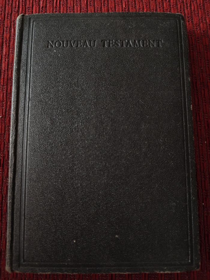 Nouveau testament, imprimé en Angleterre - 1937