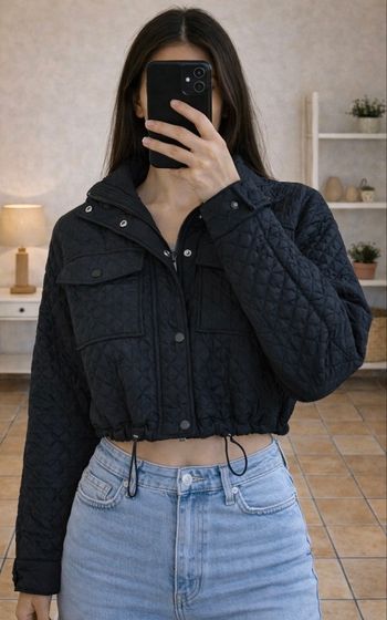 Veste matelassé crop noir xs bershka