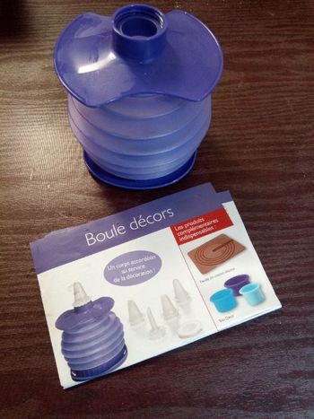 Boule décor Tupperware
