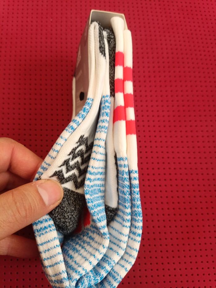 Chaussettes de foot Manchester United, Adidas Authentique Officiel taille 31/33, Neuf - photo numéro 3