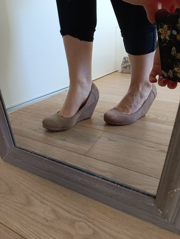 Chaussures compensées - photo numéro 3