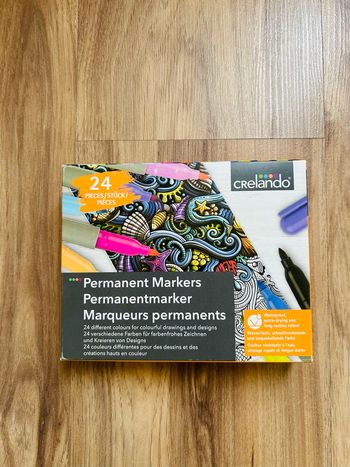 Boîte de de 24 Marqueurs permanents Waterproof Neufs Crelando