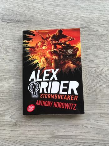 Roman ado polar : Alex rider Stormbreaker d'Anthony Horowitz