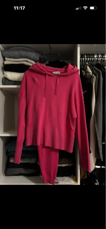 ensemble détente pull et pantalon rose