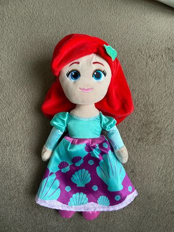 Poupée ariel la petite sirène