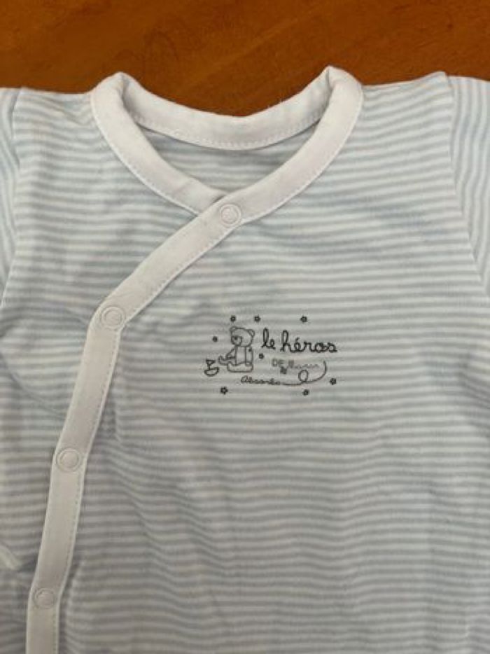 Pyjama naissance - photo numéro 2