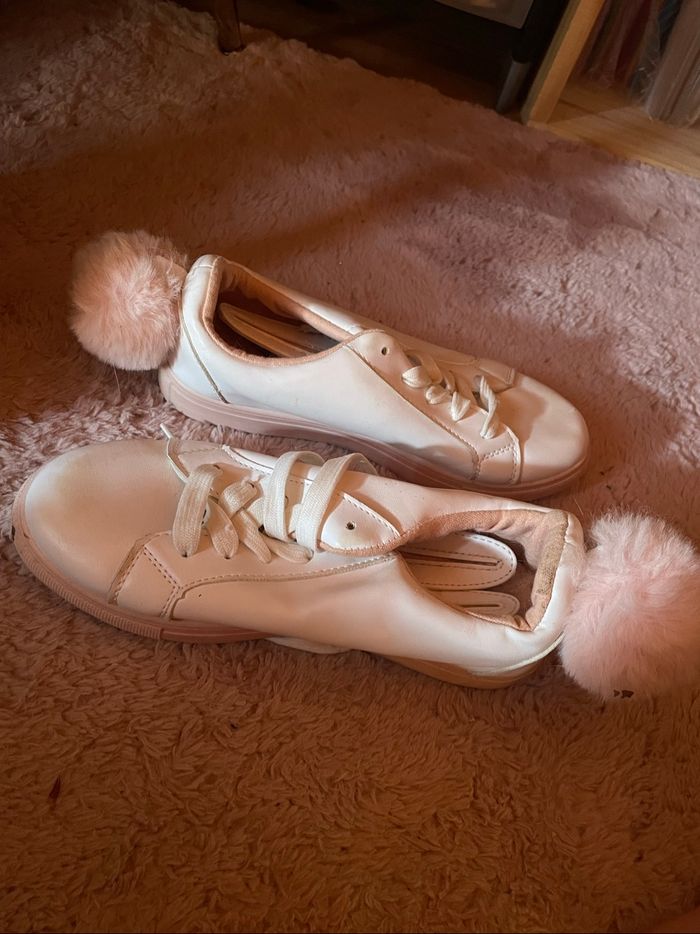Basket lapin avec pompon - photo numéro 3