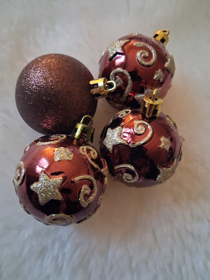 Lot de 4 boules de Noël 🎄 marron et doré - photo numéro 2