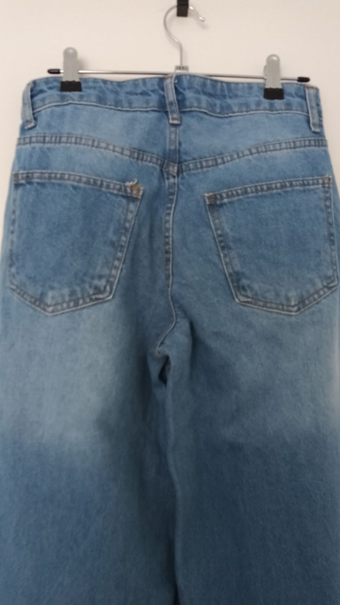 Jean large taille 36 - photo numéro 3