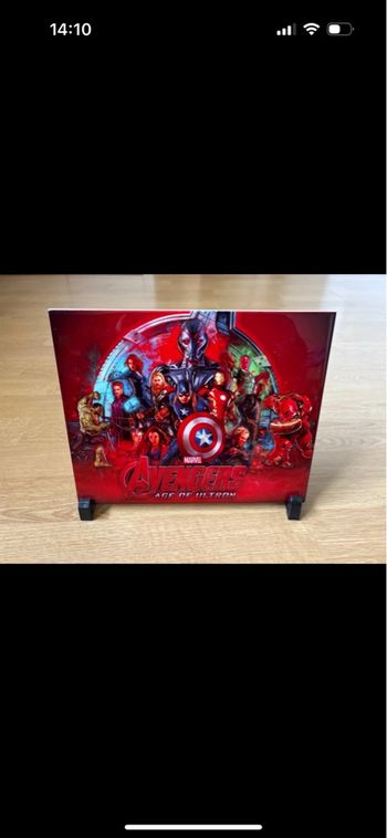 Decoration enfant avengers avec support neuf