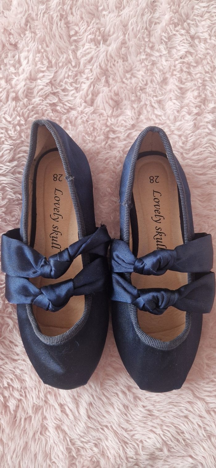 Ballerines fille pointure 28 - photo numéro 3