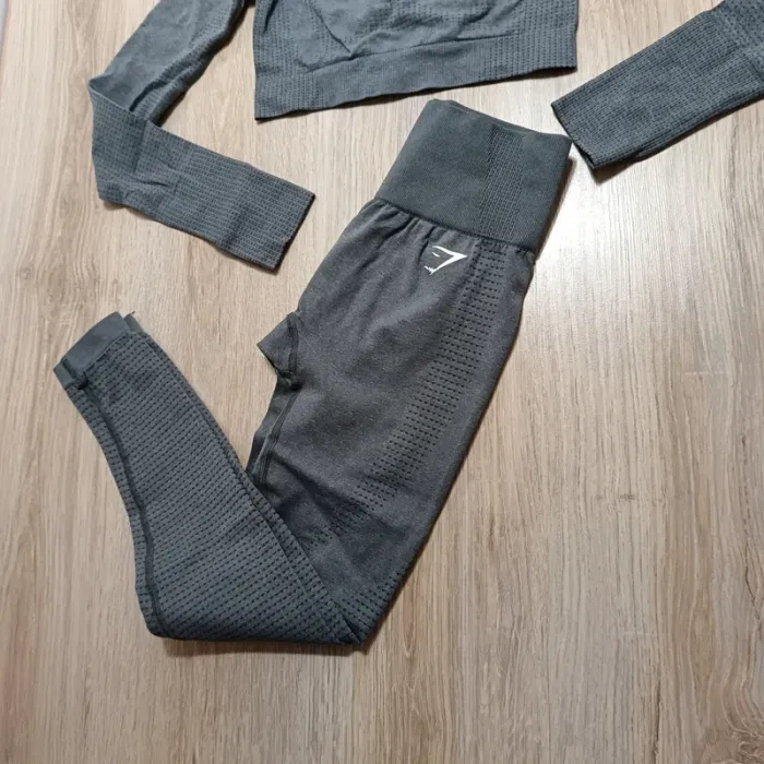 Ensemble gymshark femme legging s gris hauts gris s - photo numéro 2