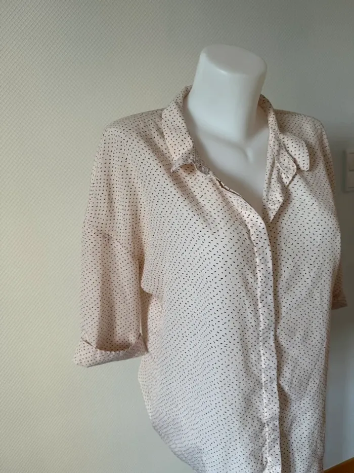 Blouse rose pale en très bon état taille 38-40 promod - photo numéro 2