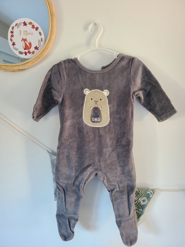 Lot pyjamas - photo numéro 2