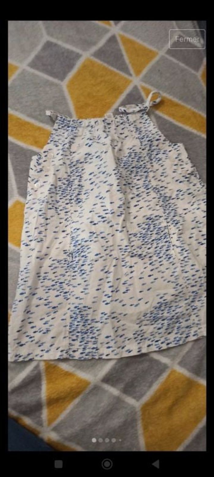 Robe 4 ans