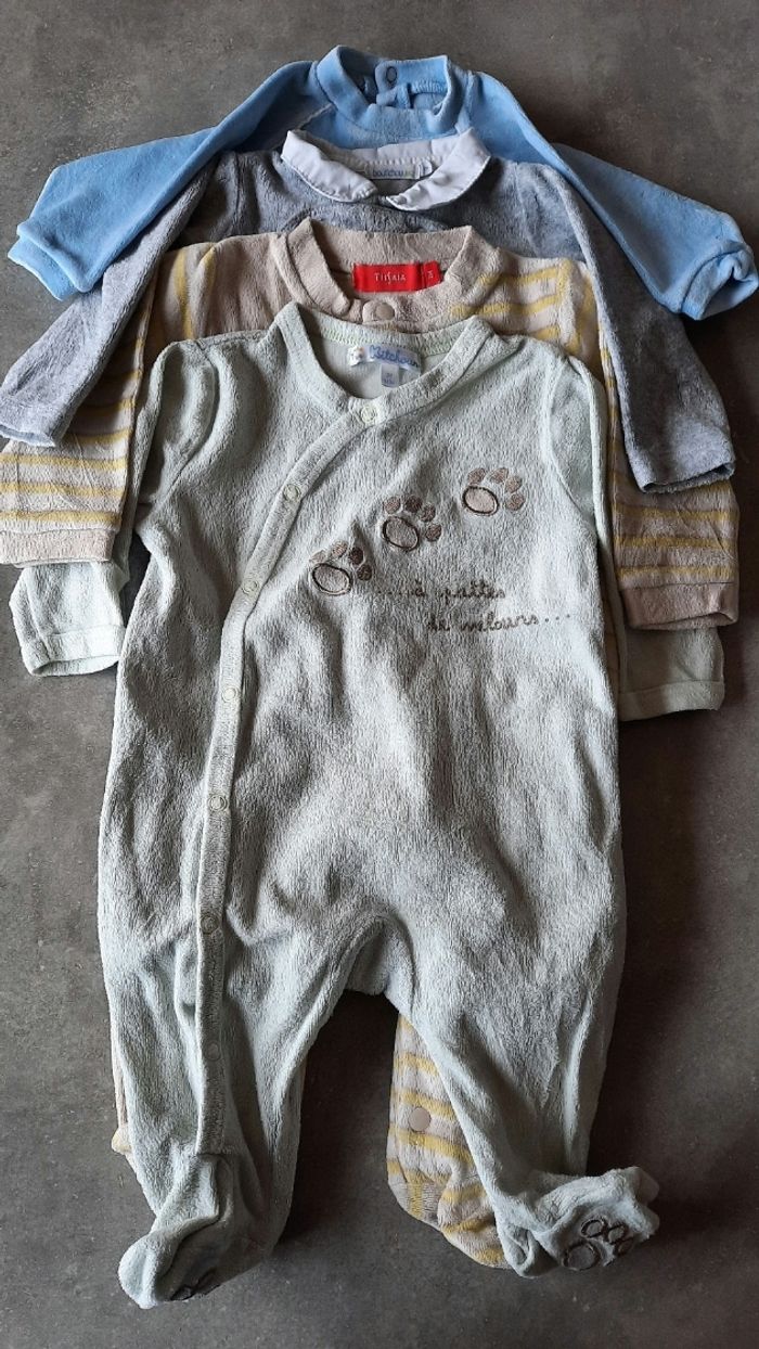 Lot de 4 pyjamas 3 mois
