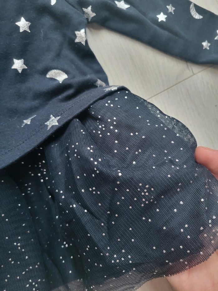 Robe de fêtes étoilée fille 3 mois neuve - photo numéro 2