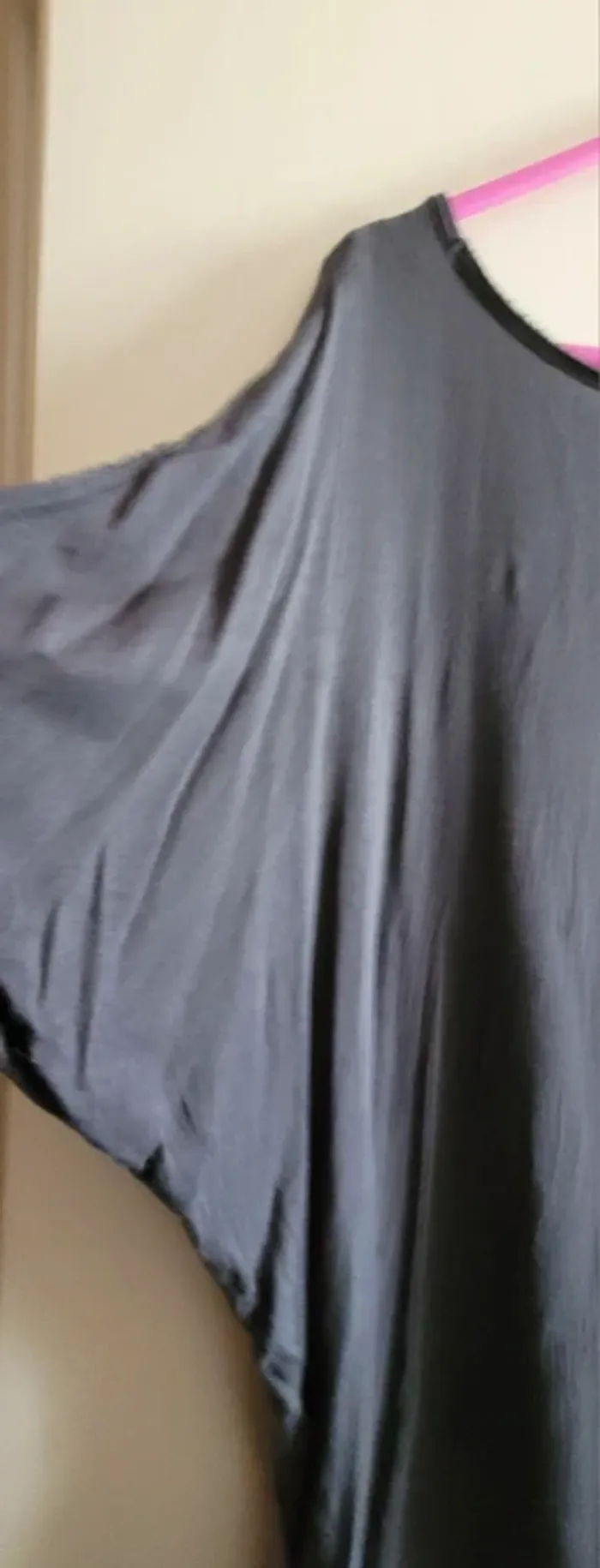 T shirt gris à manches chauve-souris - photo numéro 7