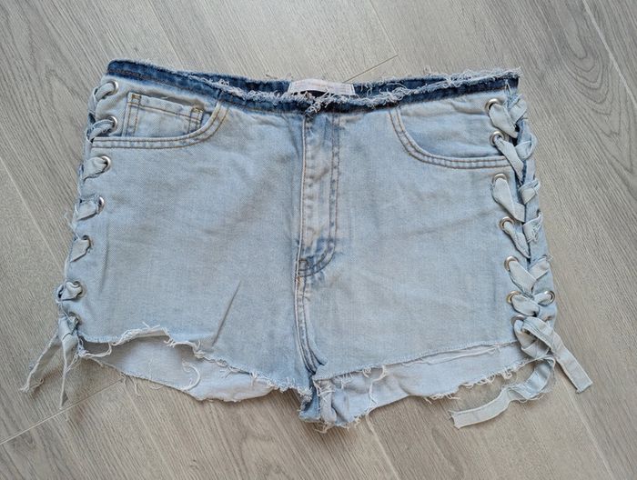 Short Zara
