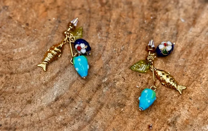 Boucles d’oreilles habaha Paris acier inoxydable or perles naturelles perles verres poisson - photo numéro 4