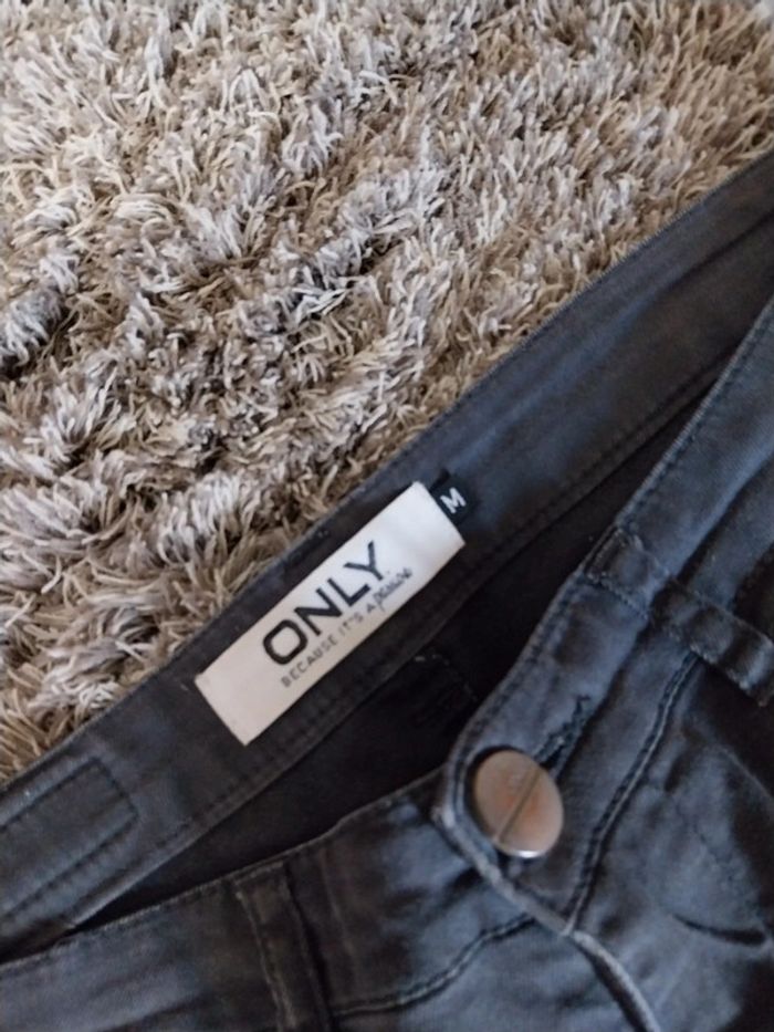 Lot 3 pantalons taille M - photo numéro 4