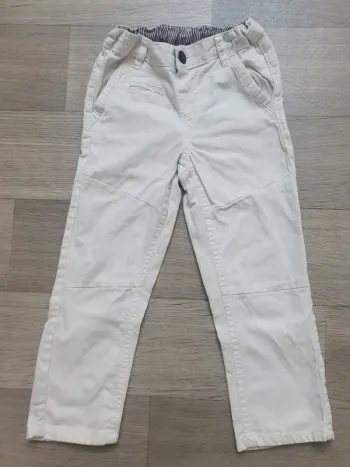 Jean blanc taille 3 ans
