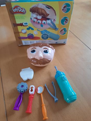 Jeu pour pâte à modeler