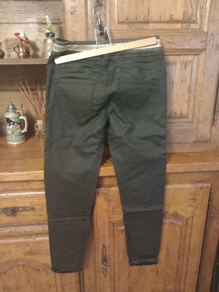 Pantalon - photo numéro 3