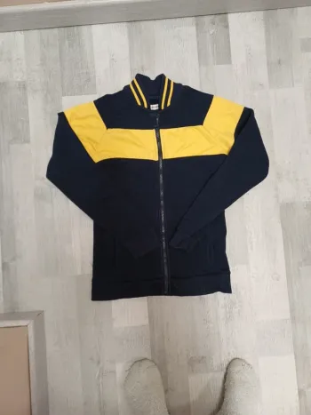 Gilet zippé