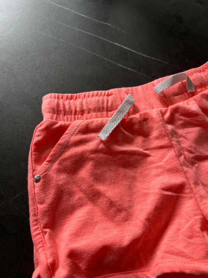 Short orange fluo - photo numéro 2