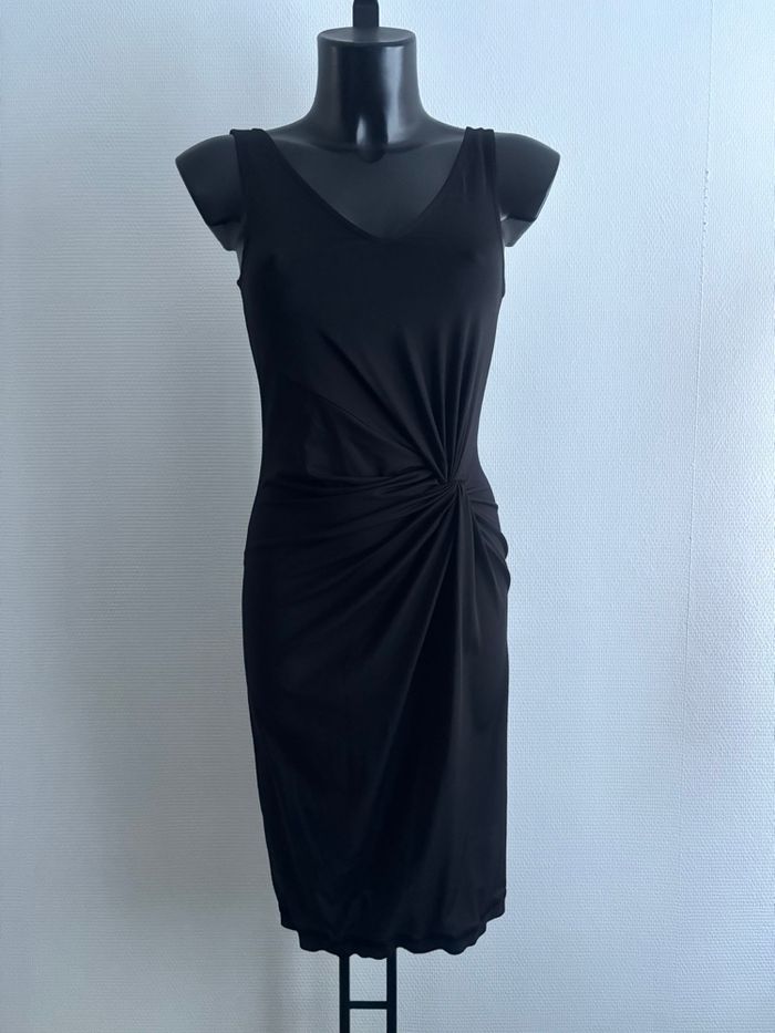 Robe habillée noire neuve