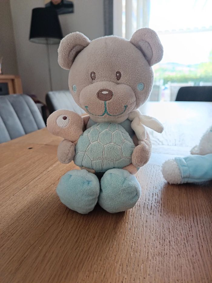 Peluche musique bébé