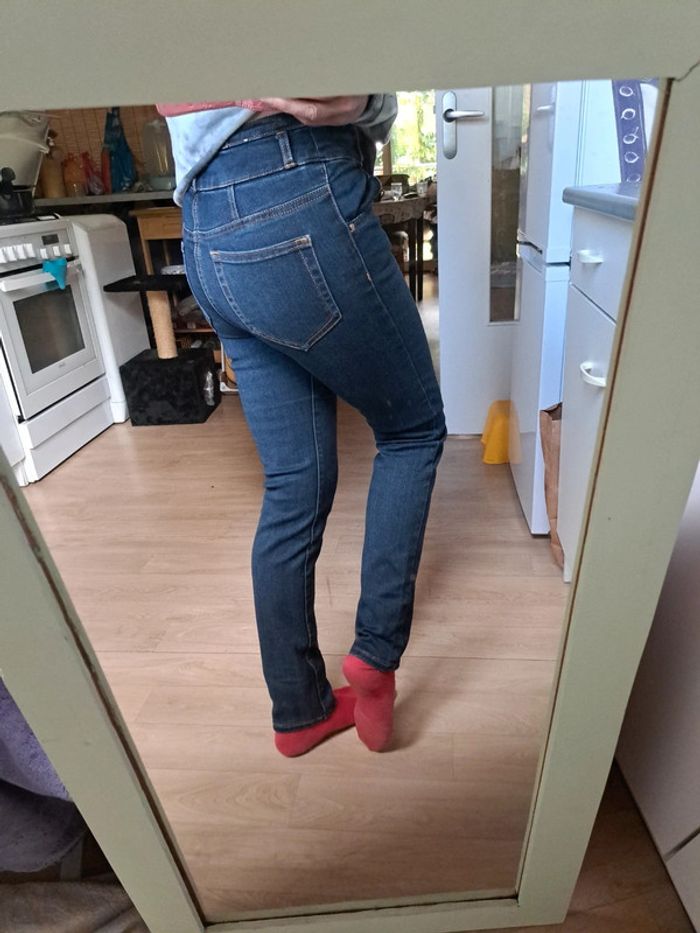 Jeans foncé - photo numéro 10