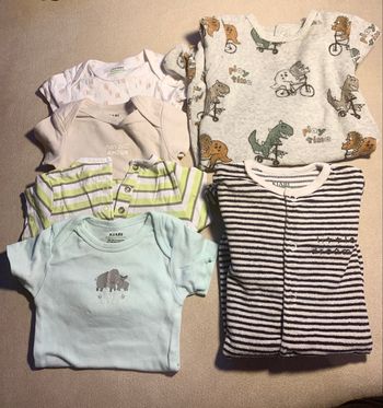 Lot de 6 vêtements bébé 3 mois